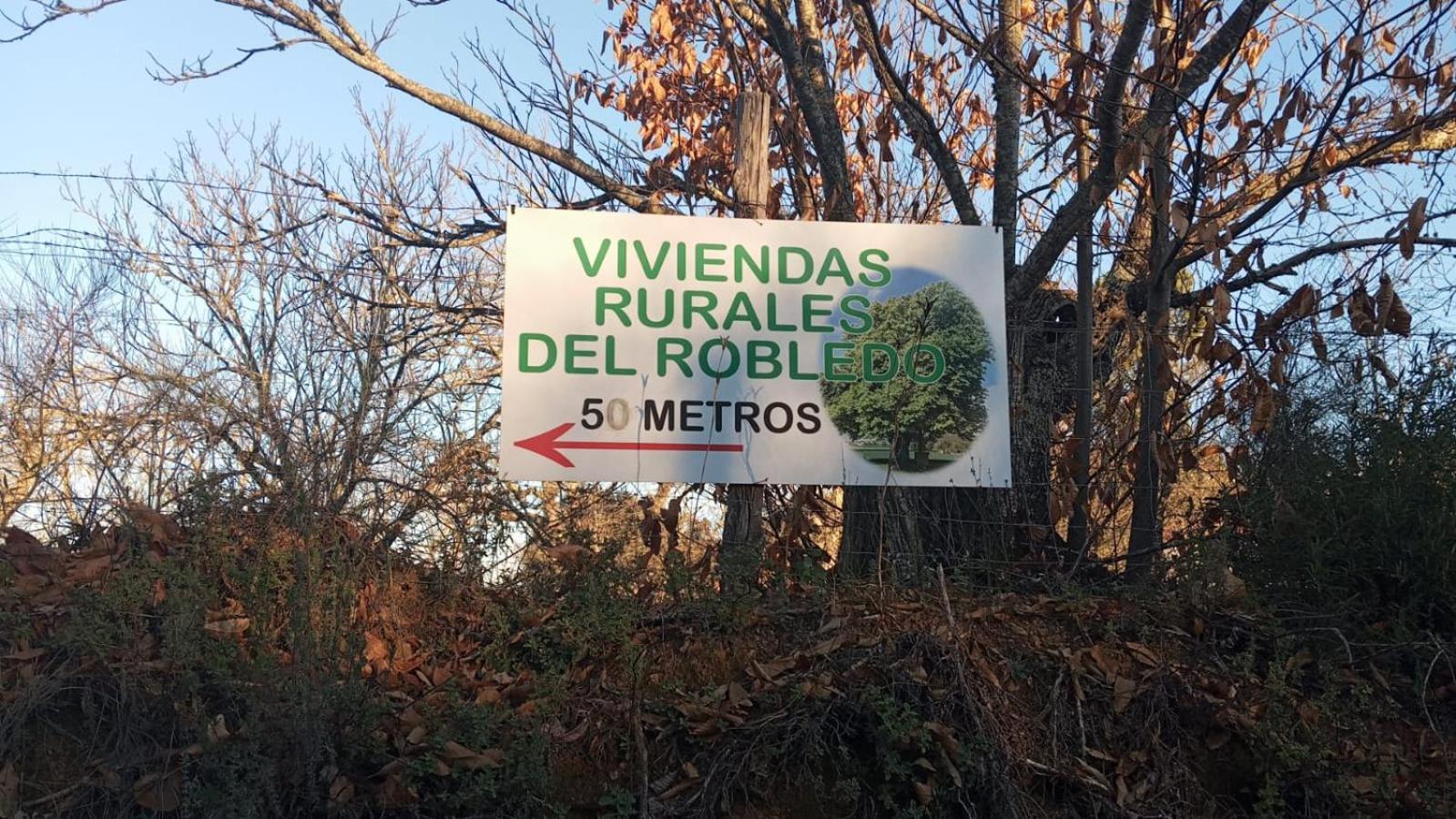 Viviendas Rurales Del Robledo Castano de Robledo エクステリア 写真
